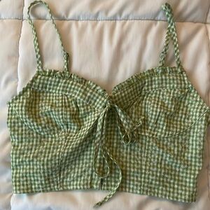 La hearts green gingham crop top